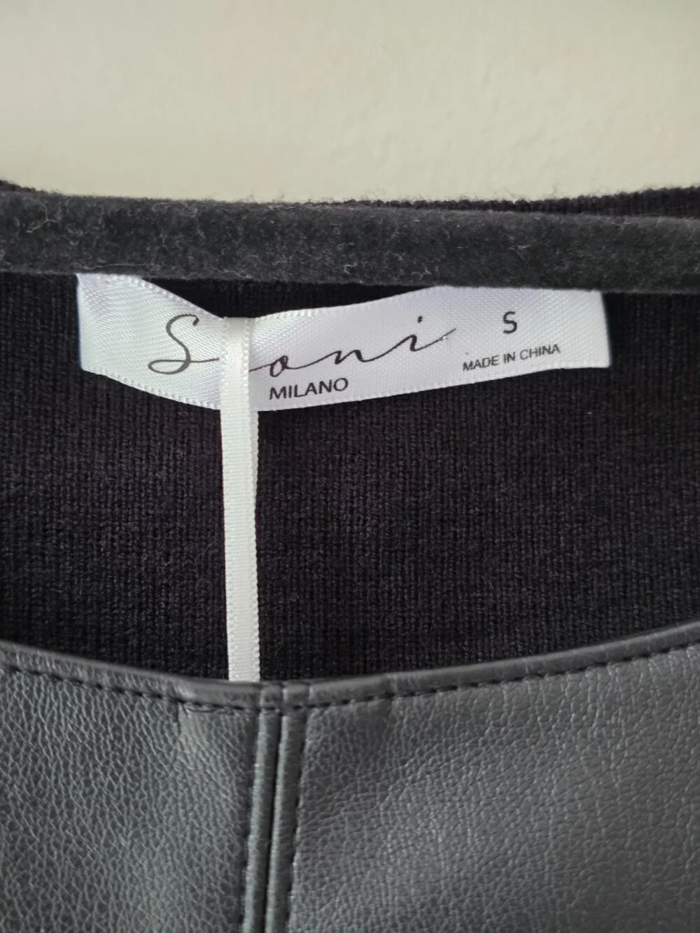 Sioni Mixed Media Faux Leather Knit Long Sleeve Sweater | S | Black Buttons NEW